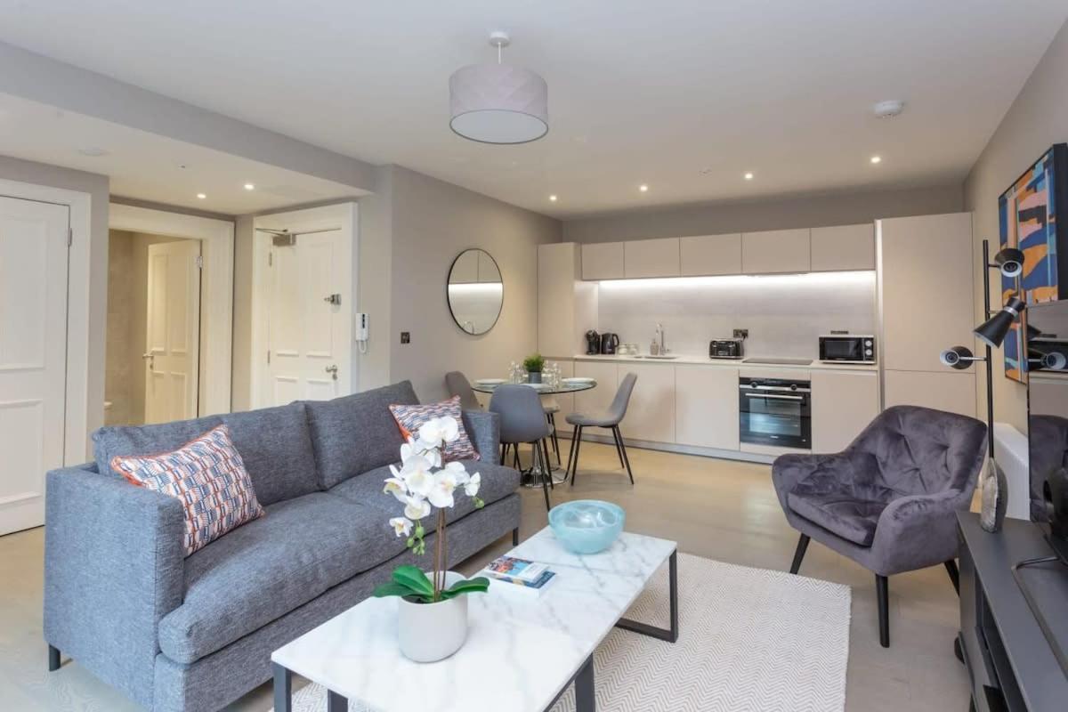 Dragon Suites - Edinburgh City Centre 2 Bed Apartment ภายนอก รูปภาพ